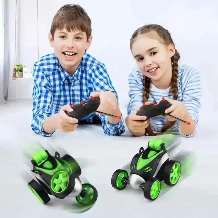 Kaskadérské dětské autíčko