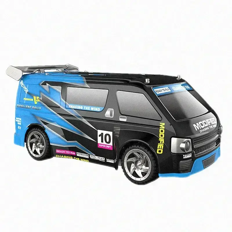 Driftovací dodávka