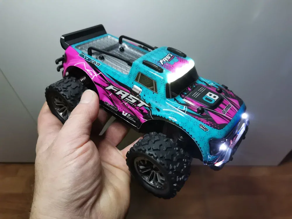 Off road auto 2WD 1:20